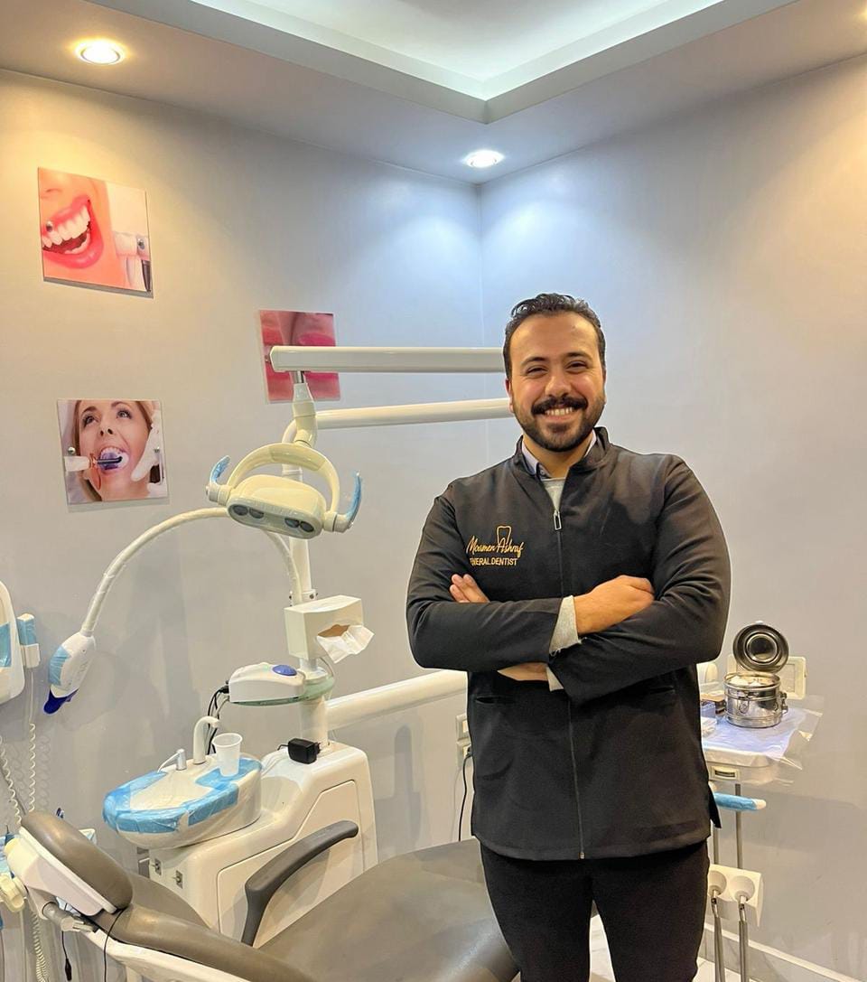 د مؤمن اشرف